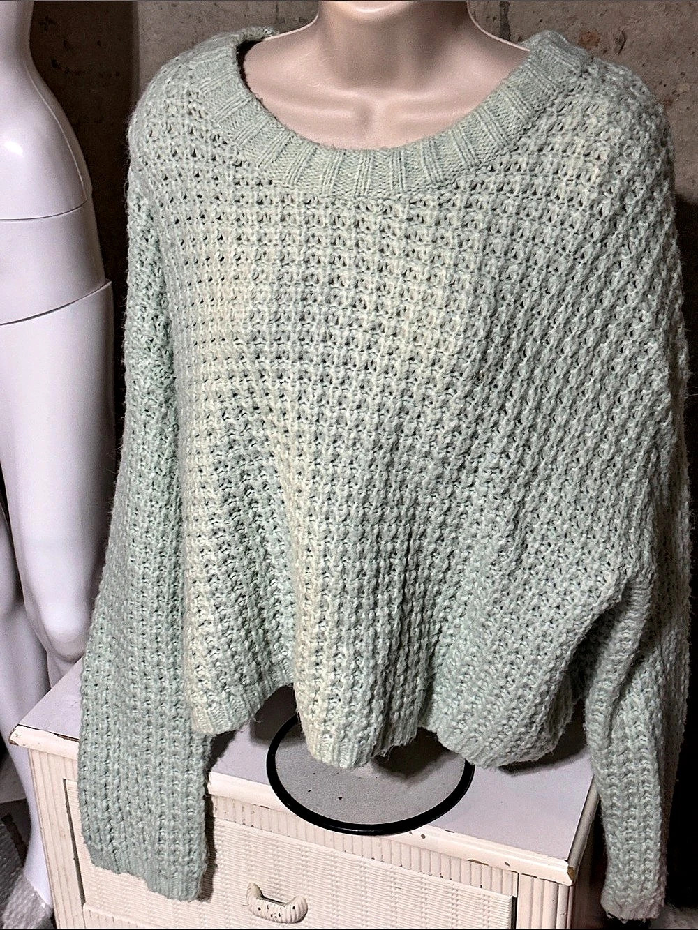 White Stag Knit Sweater in Green Size Medium Like New